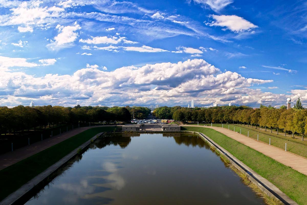 See der Tr&auml;nen um die gefallenen Soldaten